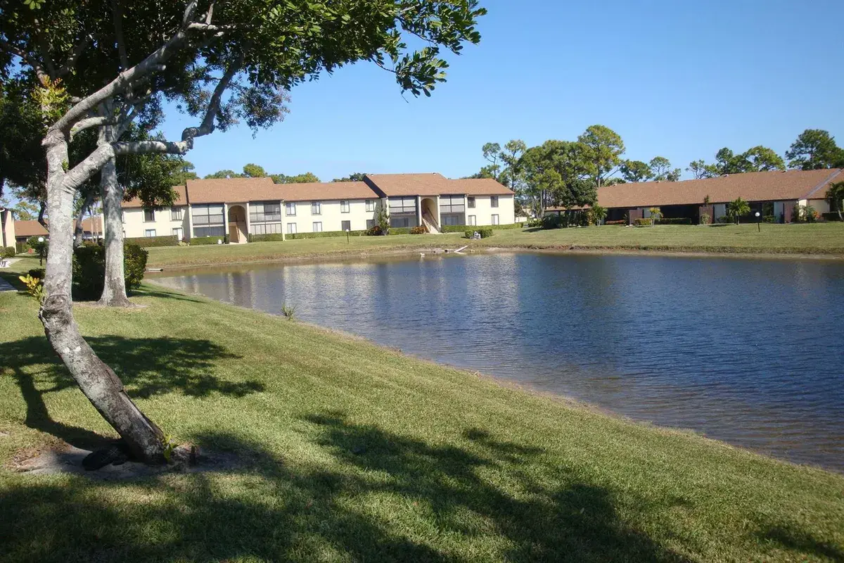 726 SUNNY PINE Way # B1, FL 33415