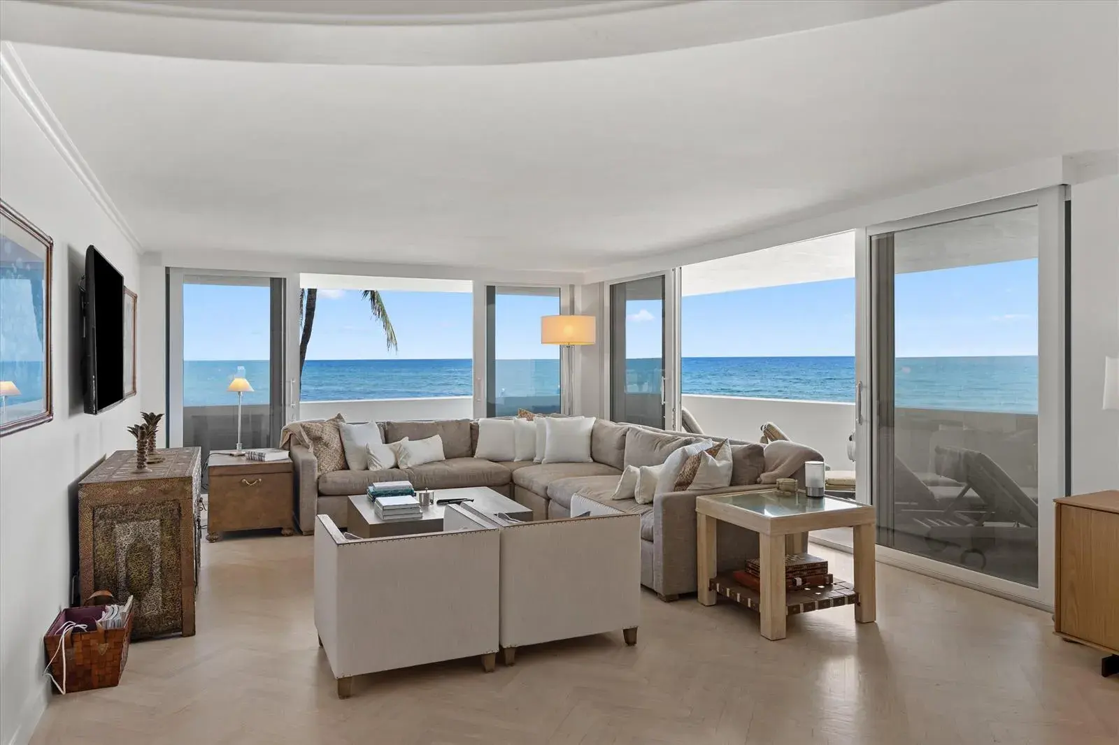 2 bedroom 2 bath for sale at 100 Sunrise Avenue # 212, Palm Beach FL 33480