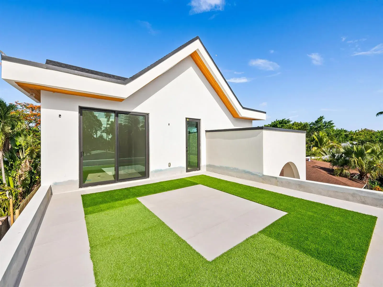 1628 NE 17th Avenue, Fort Lauderdale FL 33305