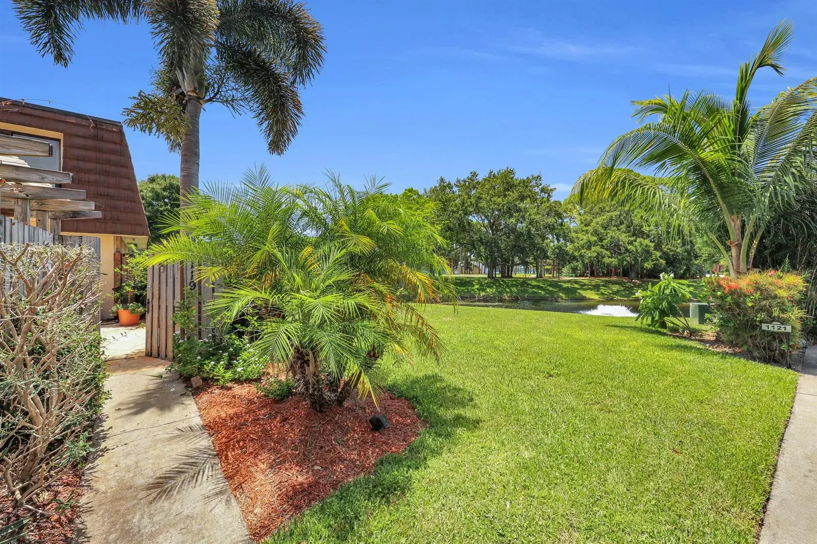 1119 11th Lane, Palm Beach Gardens FL 33418