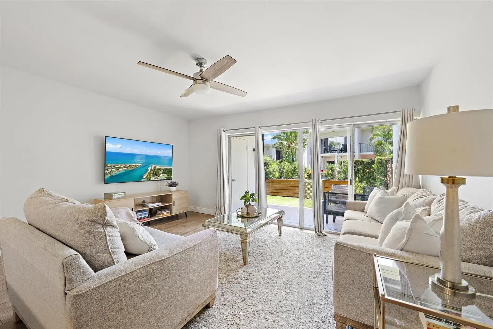388 Golfview Road # H, North Palm Beach FL 33408