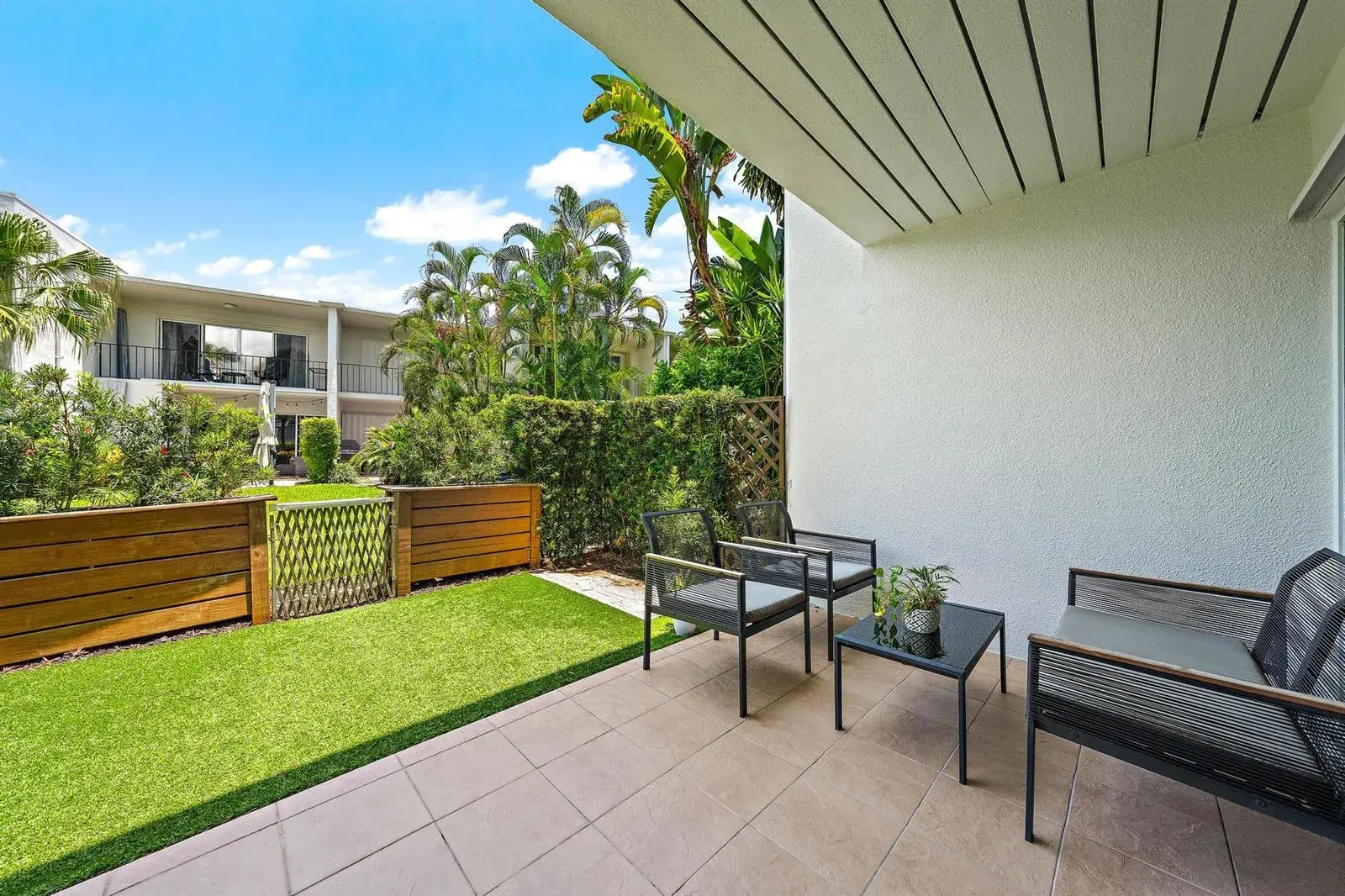 388 Golfview Road # H, North Palm Beach FL 33408