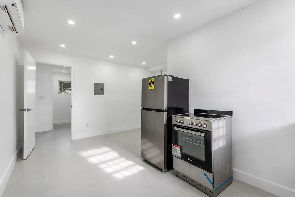 321 NW 21st Avenue # H, Miami FL 33125