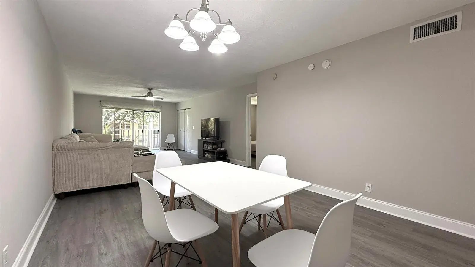 2925 SW 22nd Avenue # 203, Delray Beach FL 33445