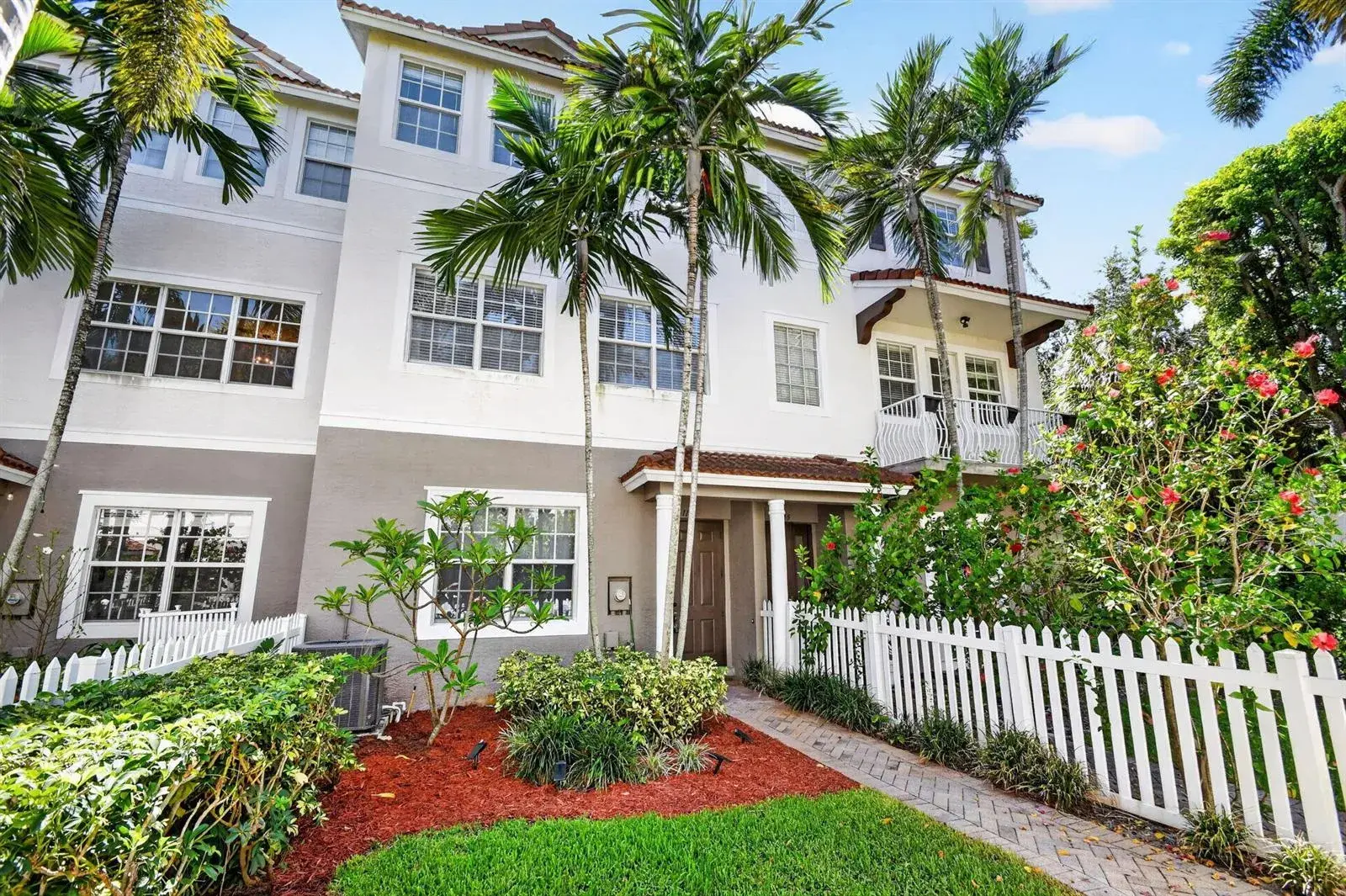 116 Ocean Cay Way, Hypoluxo FL 33462
