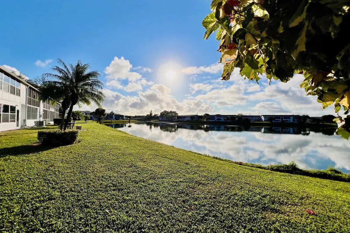 171 Chatham I, West Palm Beach FL 33417
