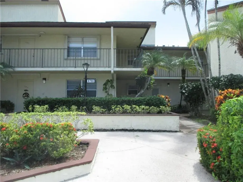 8798 Holly Court # 203, Tamarac FL 33321