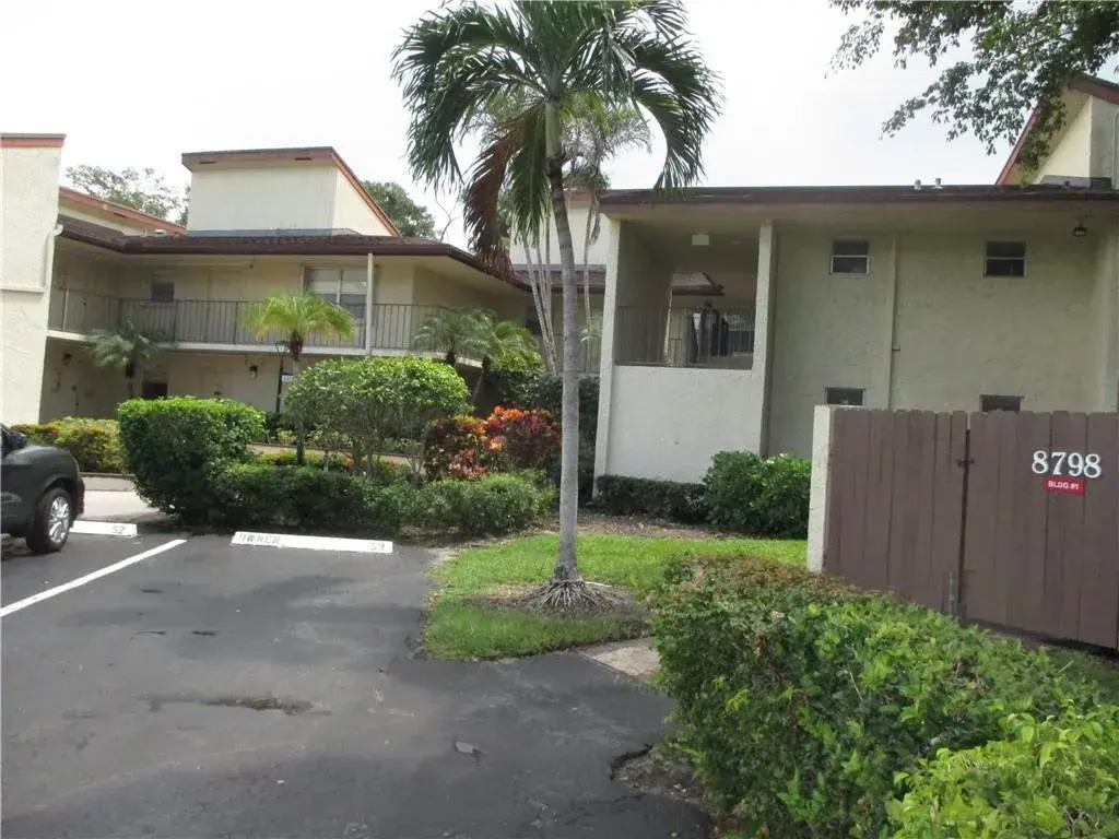 8798 Holly Court # 203, Tamarac FL 33321