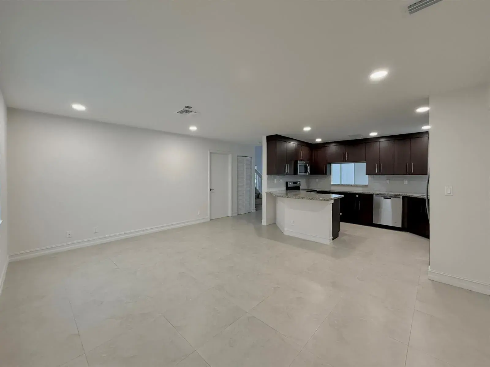 21440 Millbrook Court, Boca Raton FL 33498