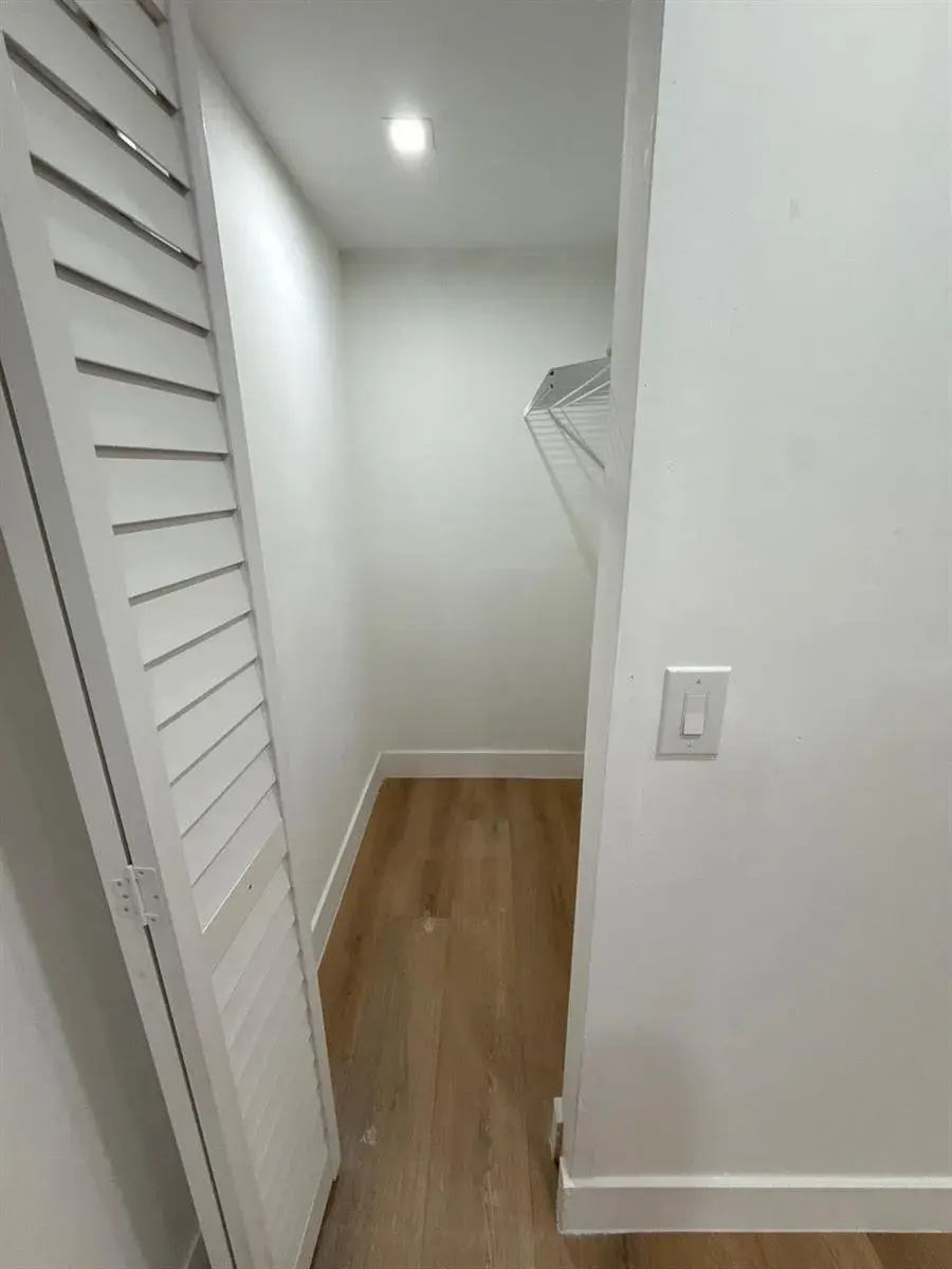1282 NW 35TH Street # 06, Miami FL 33142
