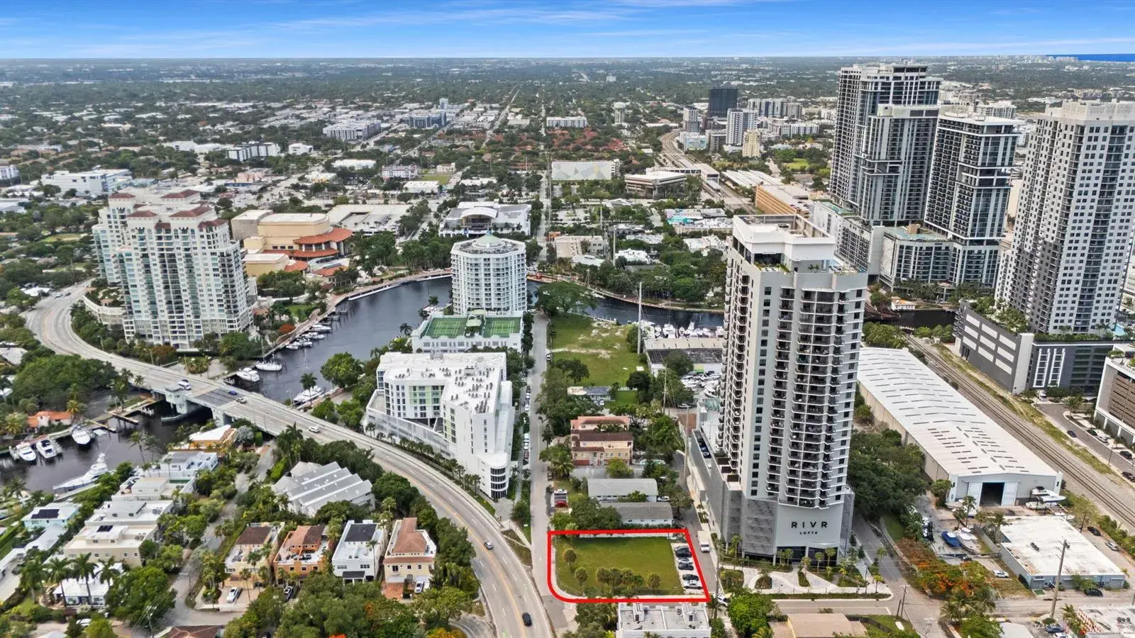 460 SW 4TH Avenue, Fort Lauderdale FL 33315