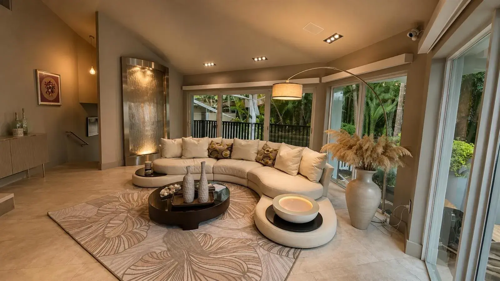 2571 TIGERTAIL Avenue, Miami FL 33133