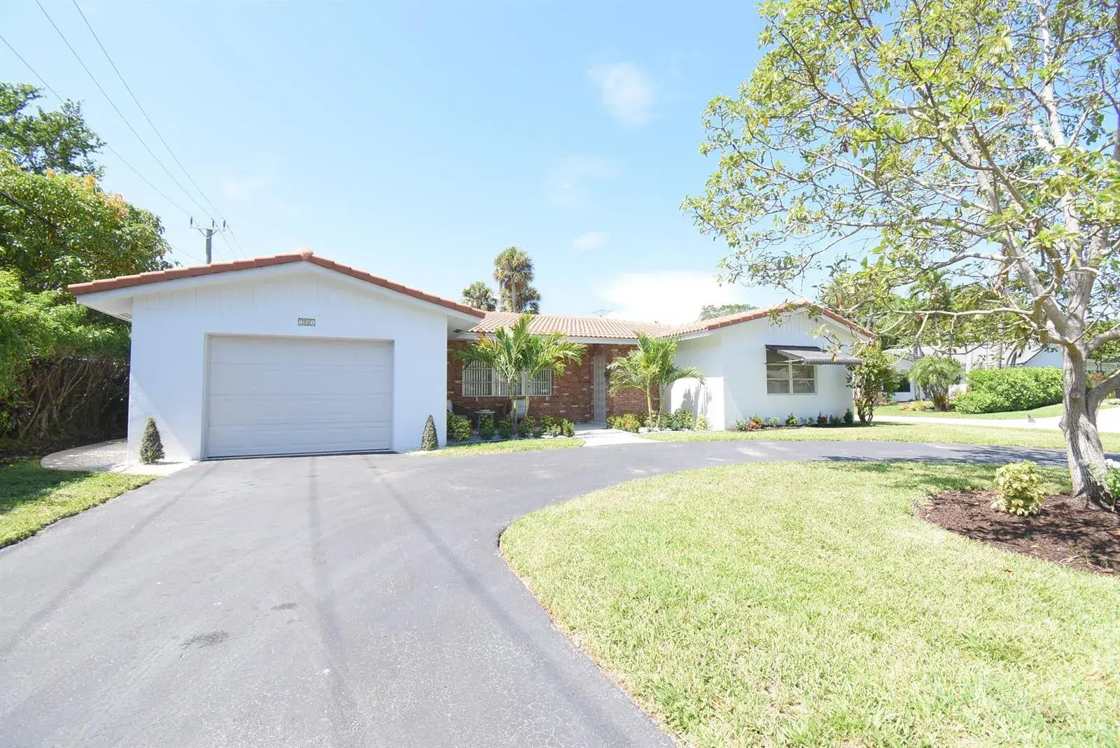 3 bedroom 2 bath Residential for sale at 701 NW 6TH Drive, Boca Raton FL 33486
