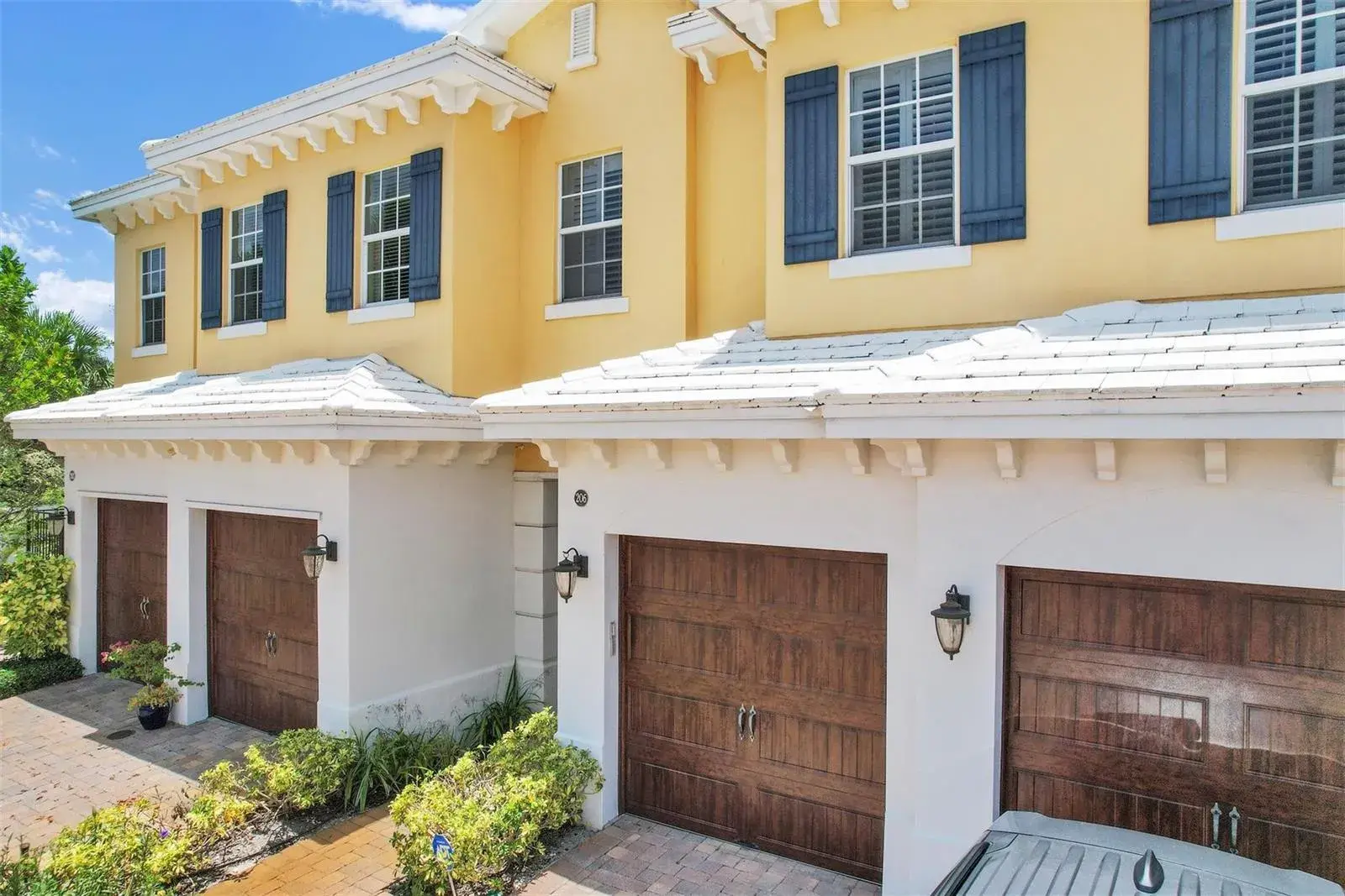 206 Mariner Court, North Palm Beach FL 33408
