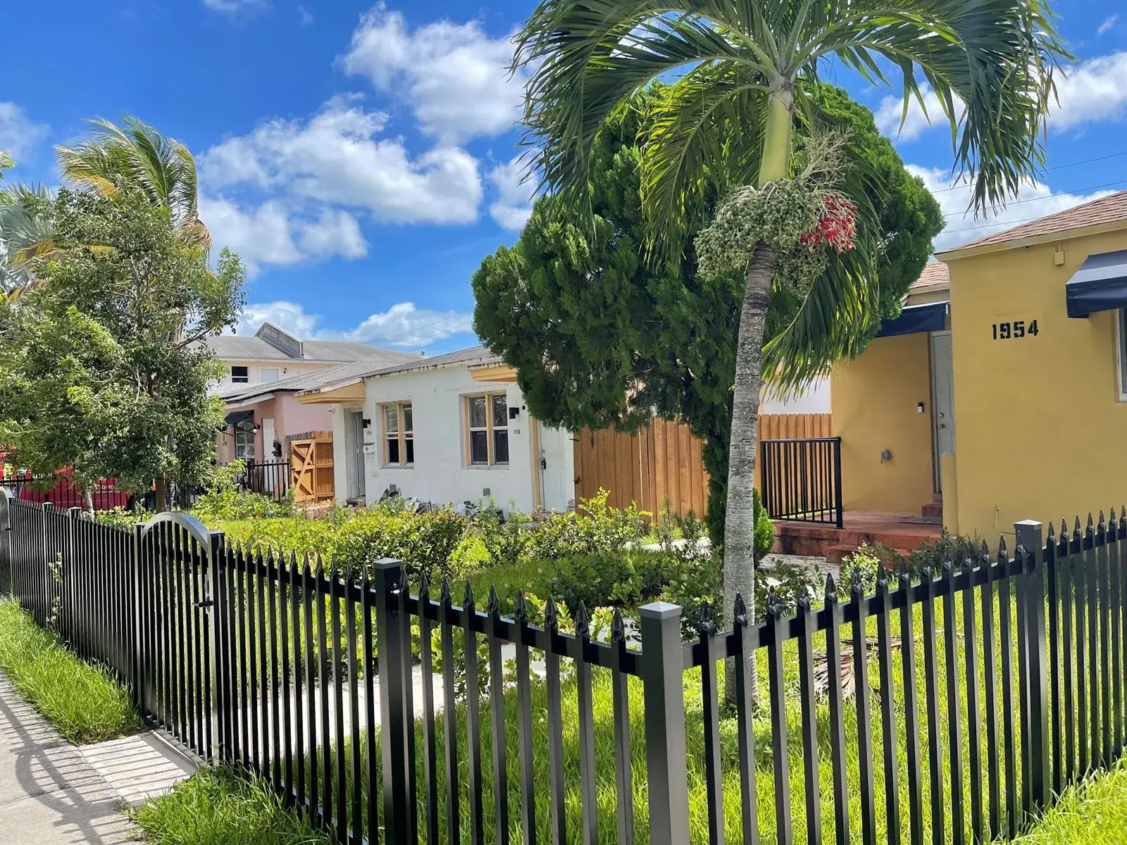 1954 BUCHANAN Street, Hollywood FL 33020