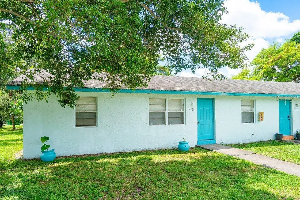 4861 Gulfstream Road, Lake Worth FL 33460