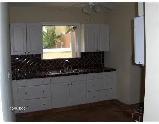 265 NE 5th Avenue, Delray Beach FL 33483