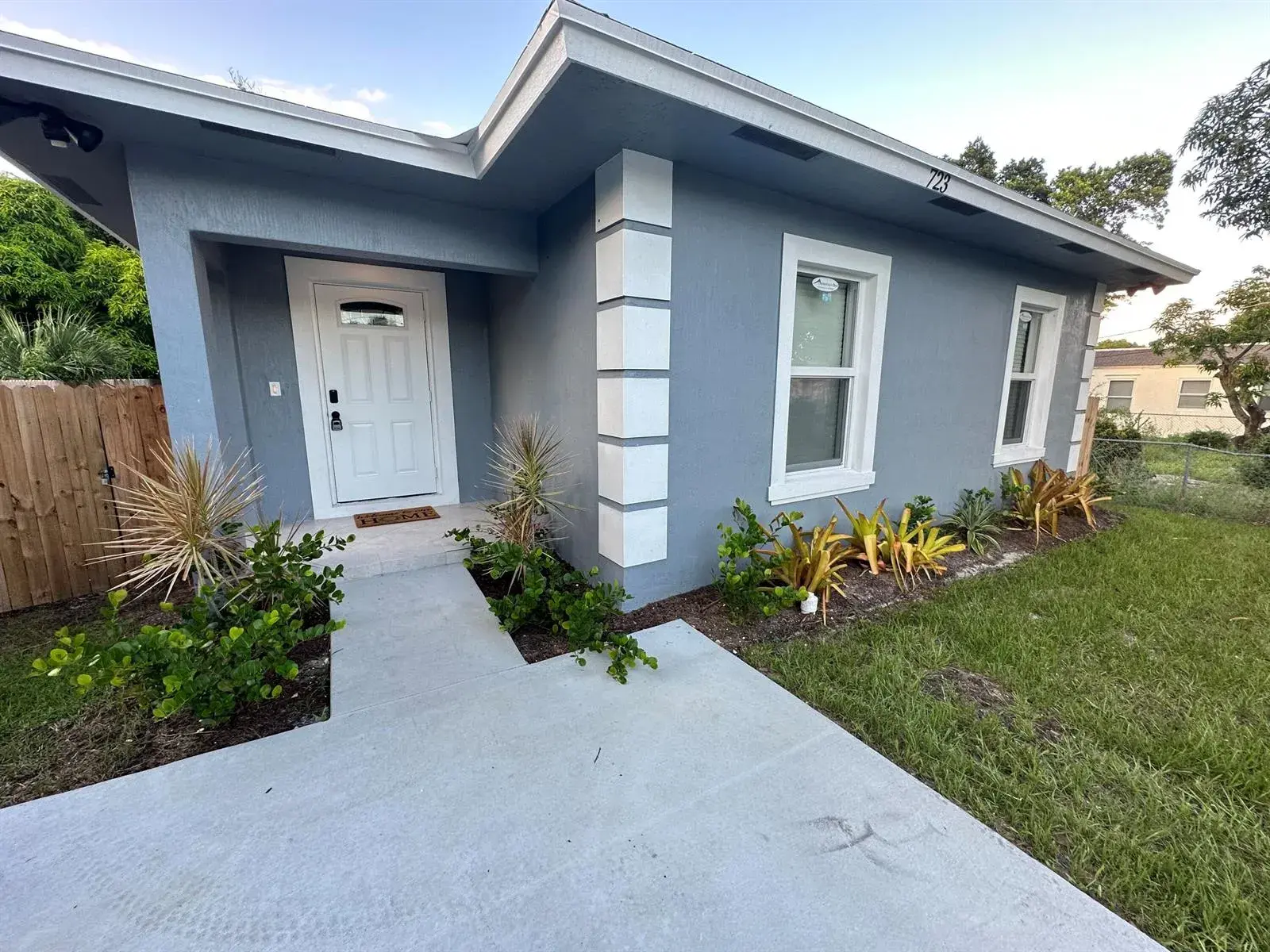 4 bedroom 2 bath Residential for sale at 723 20TH Street, West Palm Beach FL 33407
