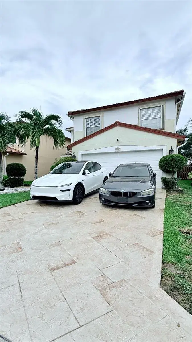 5301 CANOE BEND Drive, Lake Worth FL 33463