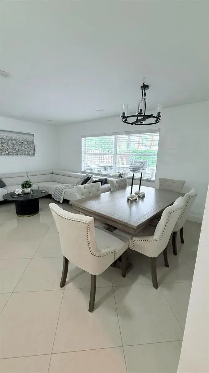 5301 CANOE BEND Drive, Lake Worth FL 33463