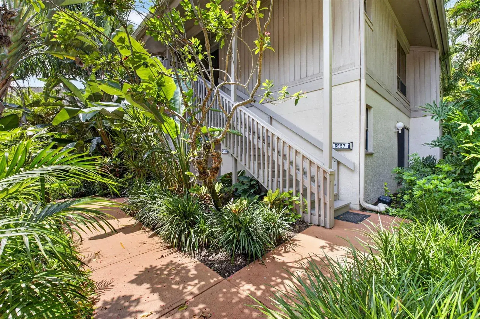 2 bedroom 2 bath Residential for sale at 6957 Rain Forest Drive # U, Boca Raton FL 33434