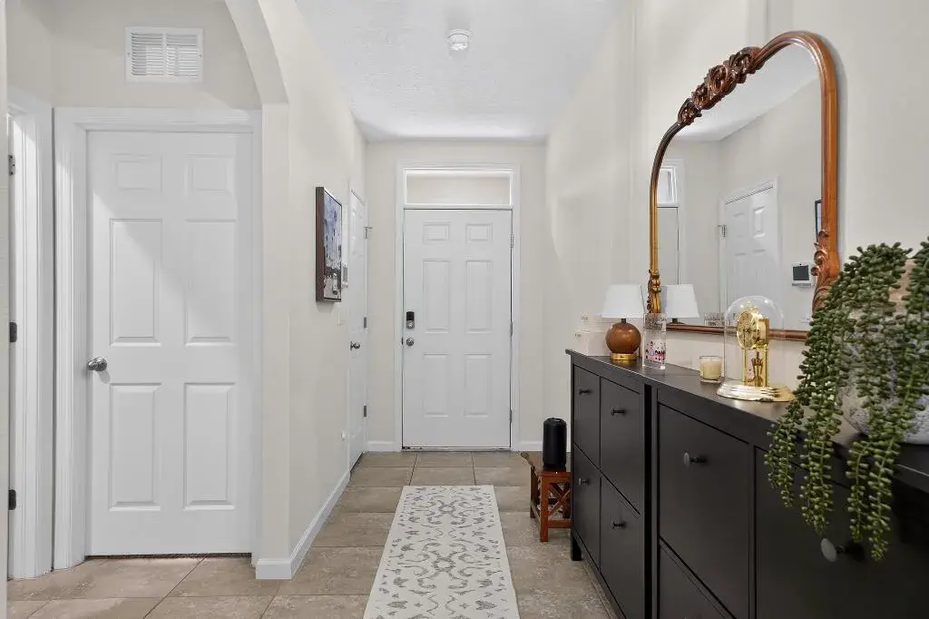 6282 NW Regent Street, Port St. Lucie FL 34983