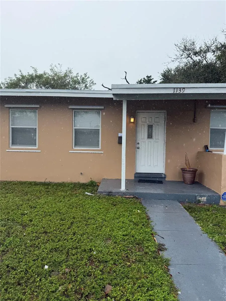3 bedroom 2 bath Residential Lease for rent at 1139 NW 9TH Avenue, Fort Lauderdale FL 33311