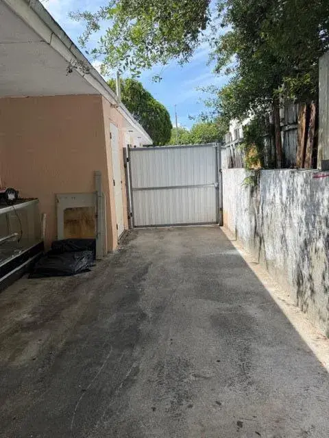 2975 NW 96TH Street, Miami FL 33147