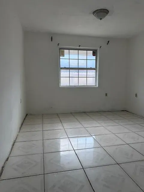 2975 NW 96TH Street, Miami FL 33147