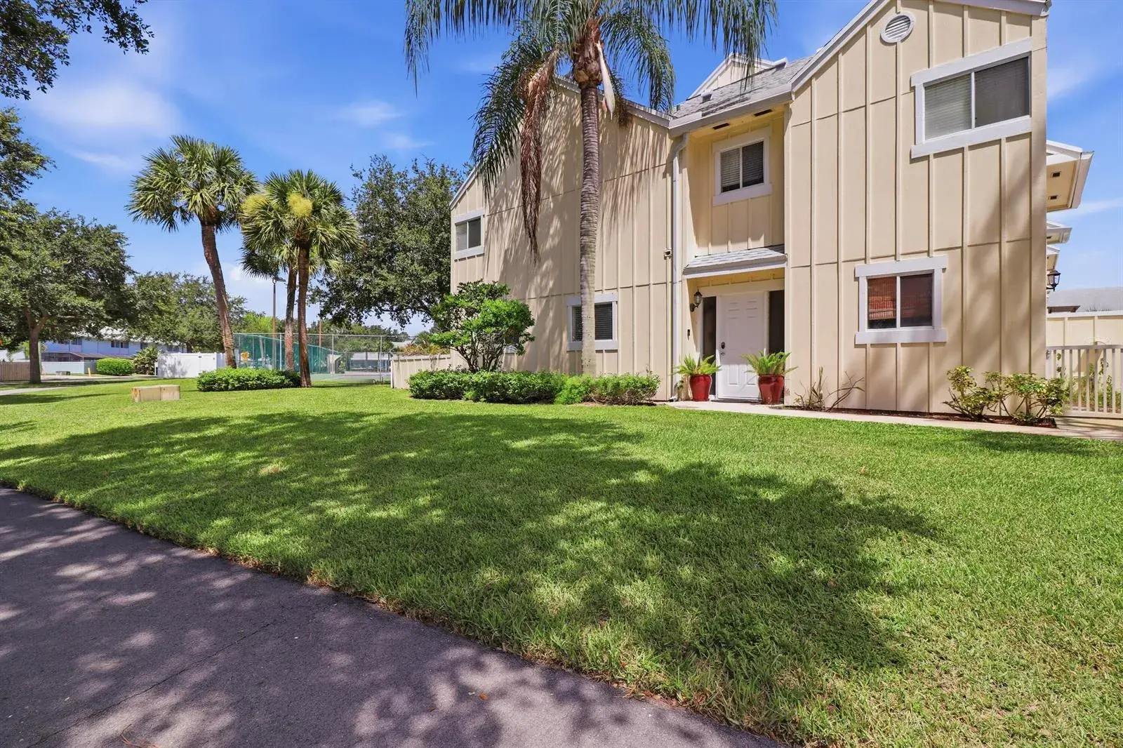 6263 RIVERWALK Lane # 1, Jupiter FL 33458