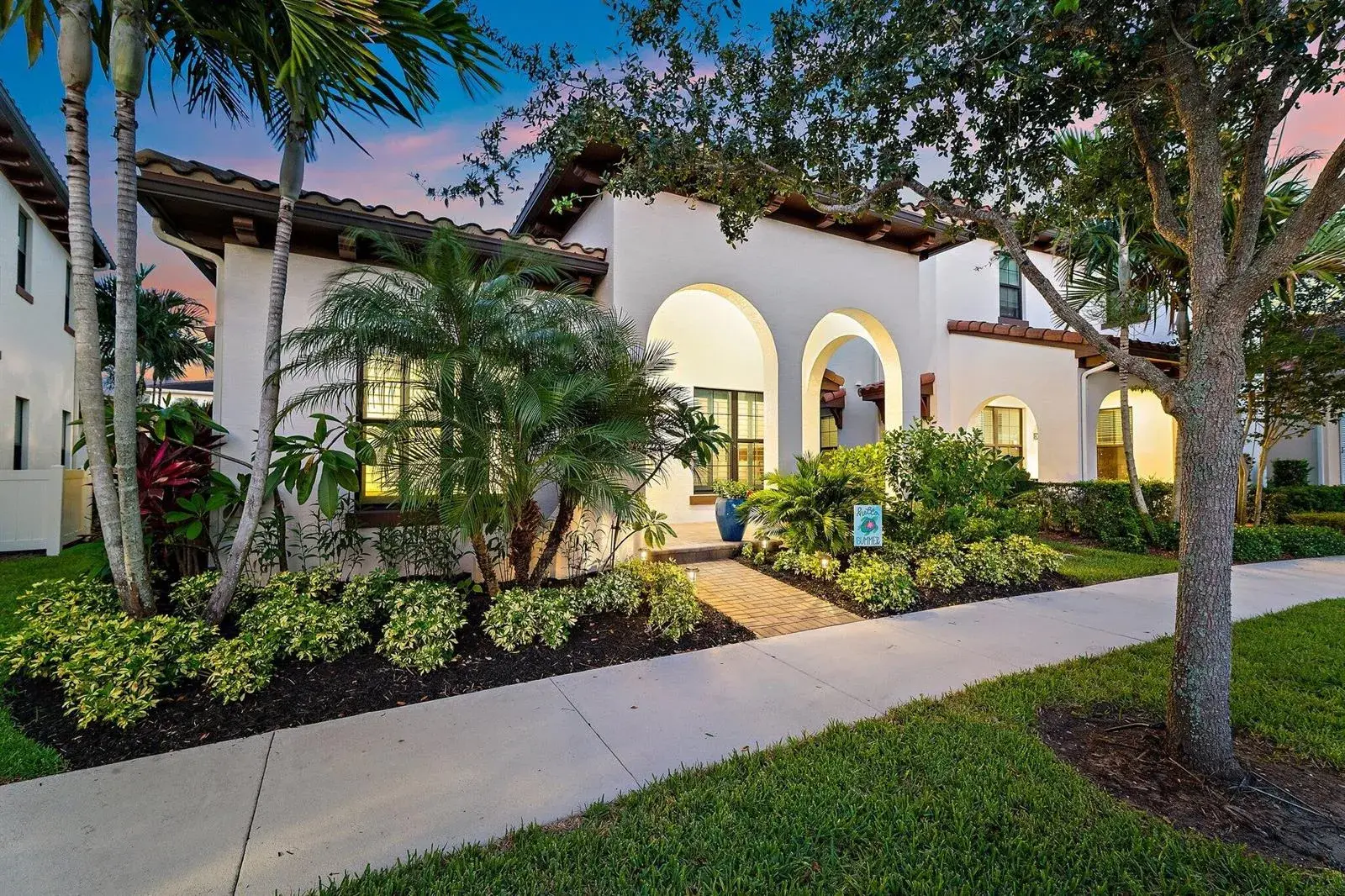 3 bedroom 3 bath Residential for sale at 13640 Dumont Road, Palm Beach Gardens FL 33418