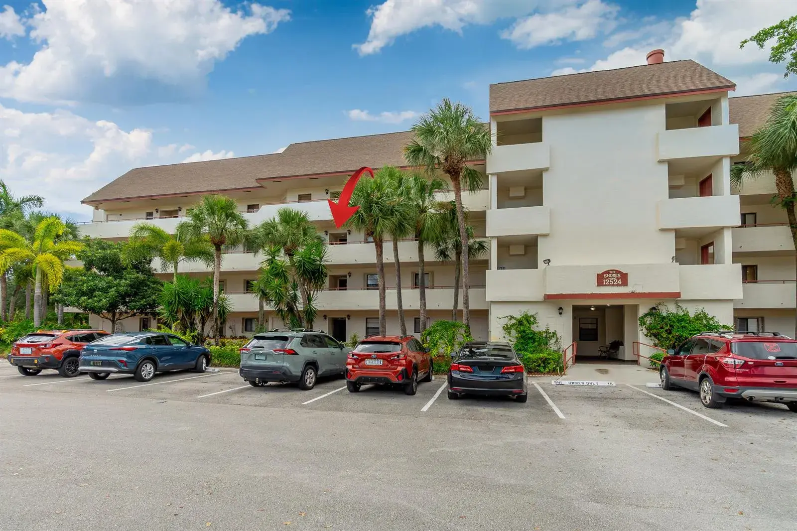 2 bedroom 2 bath Residential for sale at 12524 SHORELINE Drive # 302, Wellington FL 33414