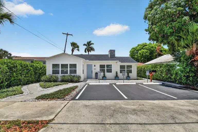 4811 N FLAGLER Drive, West Palm Beach FL 33407