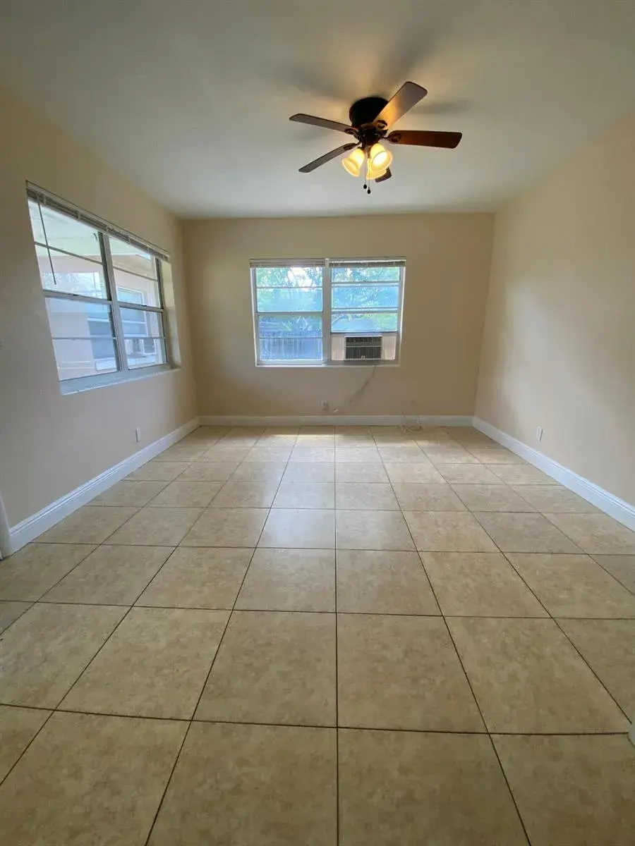 4820 Maine Street # 3, Lake Worth FL 33461