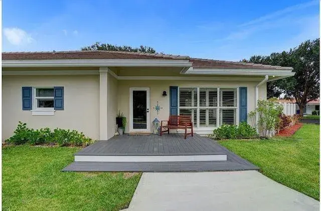 2622 NE 27TH Avenue, Lighthouse Point FL 33064