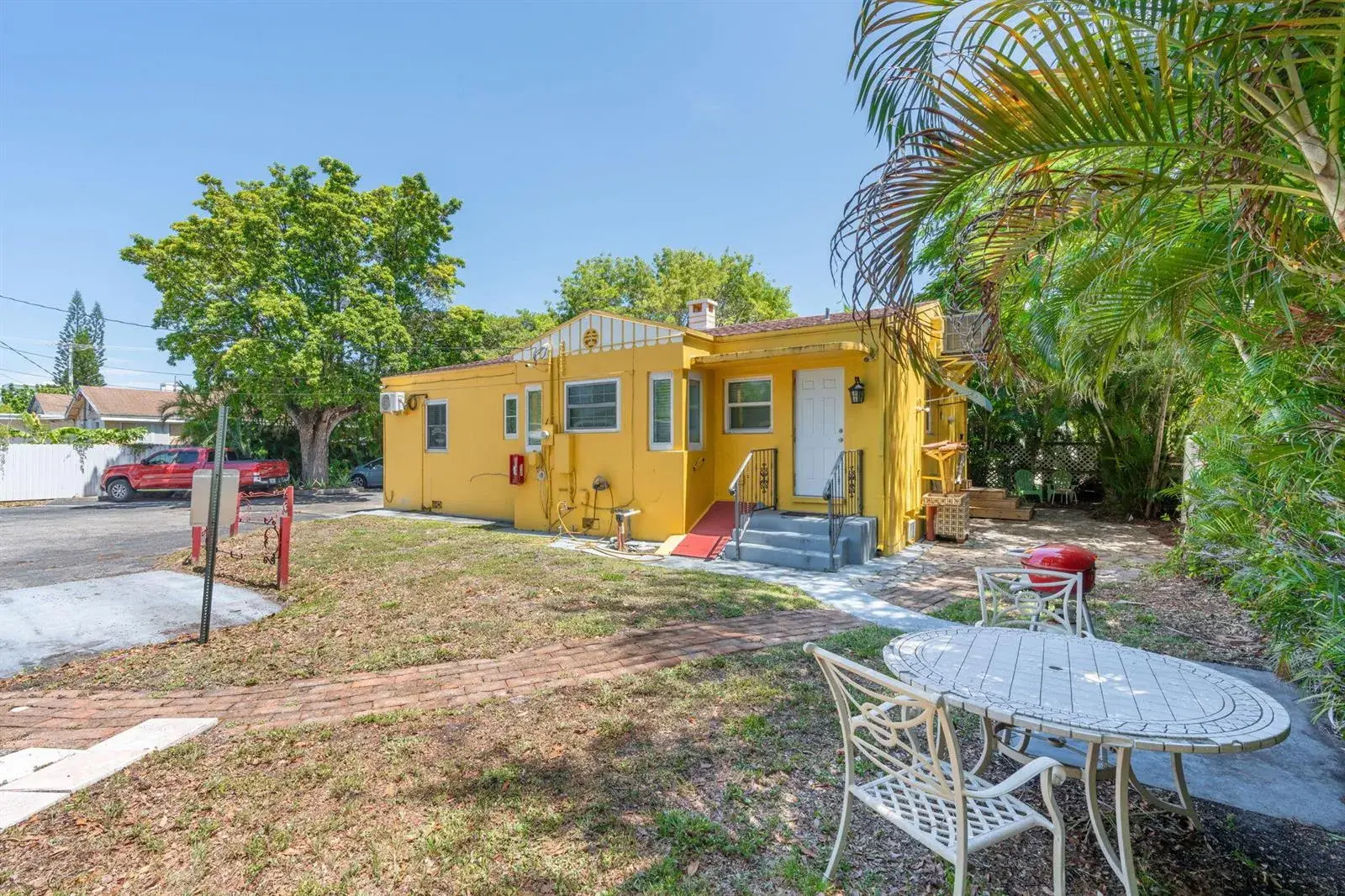 2221 FILLMORE Street # 2223, Hollywood FL 33020