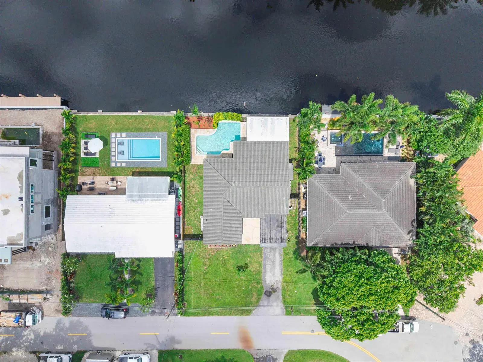 3 bedroom 2 bath Residential for sale at 2933 NE 1st Avenue, Wilton Manors FL 33334