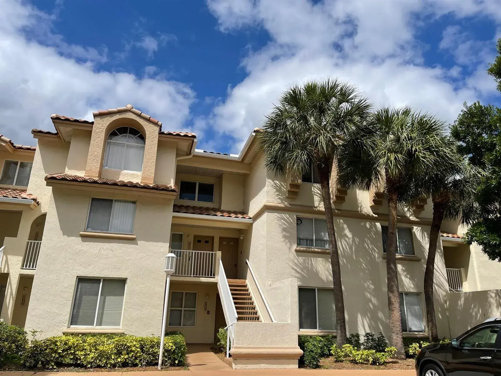 22303 Glenmoor Drive, West Palm Beach FL 33409 photo 2