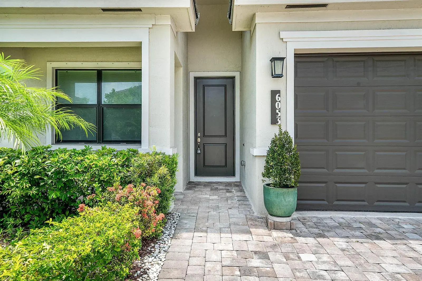 6053 Oceanaire Way, Lake Worth FL 33467 photo 2