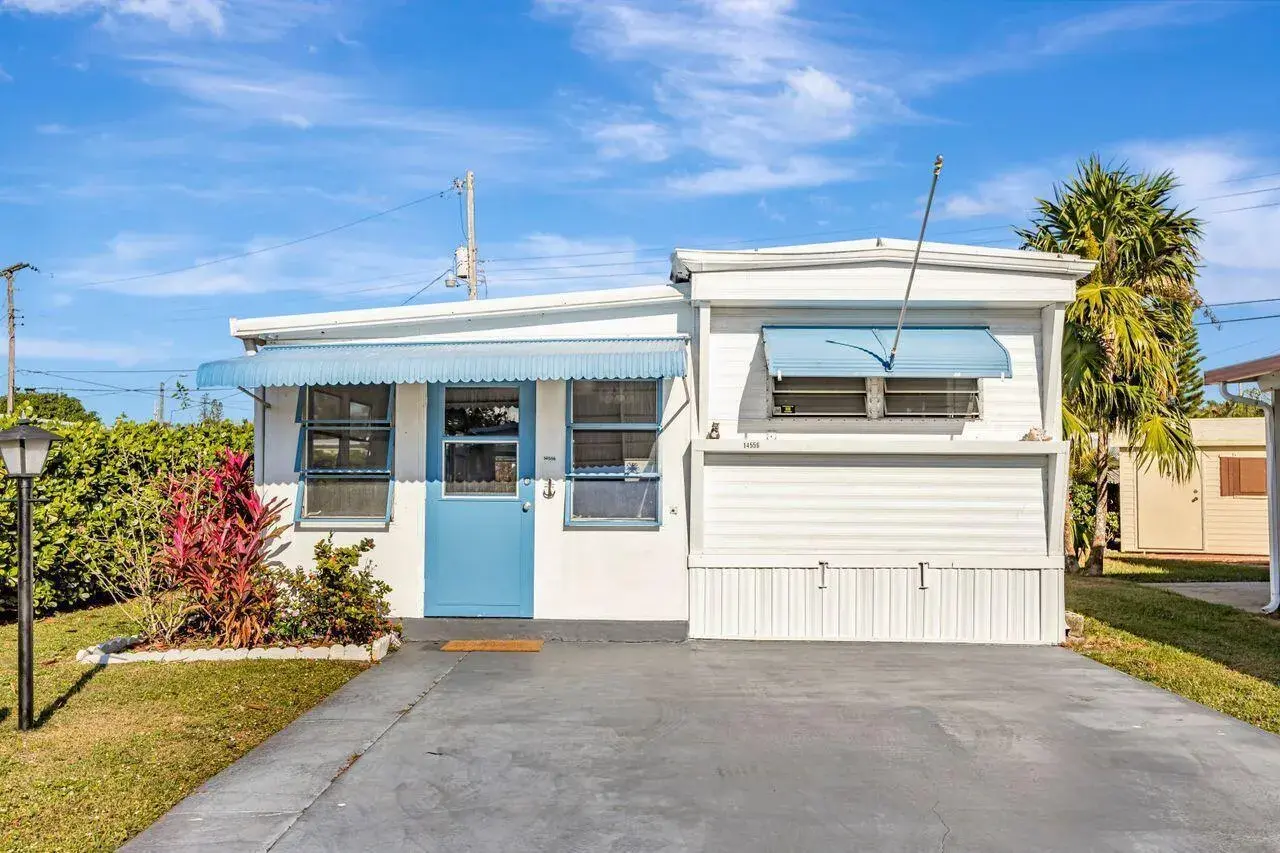 14556 Glenview Drive, Delray Beach FL 33445