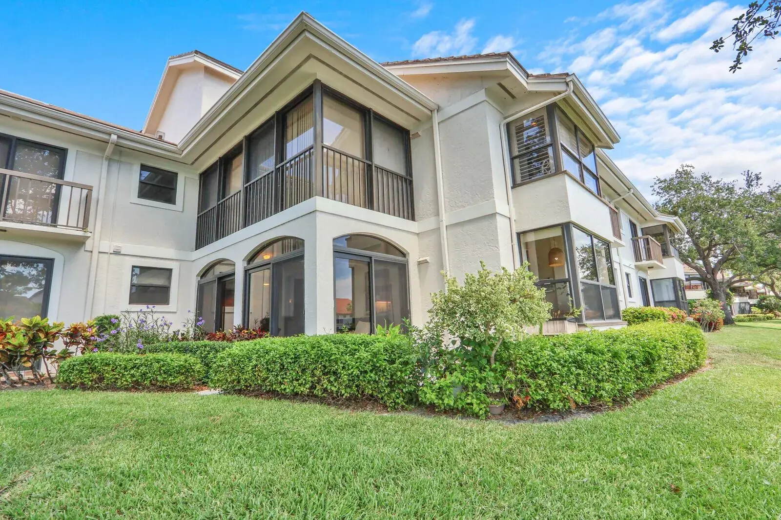 3 bedroom 2 bath Residential for sale at 16000 W Bay Drive # 158, Jupiter FL 33477