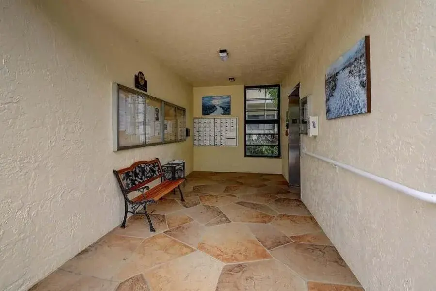 7290 Ashford Place # 404, Delray Beach FL 33446