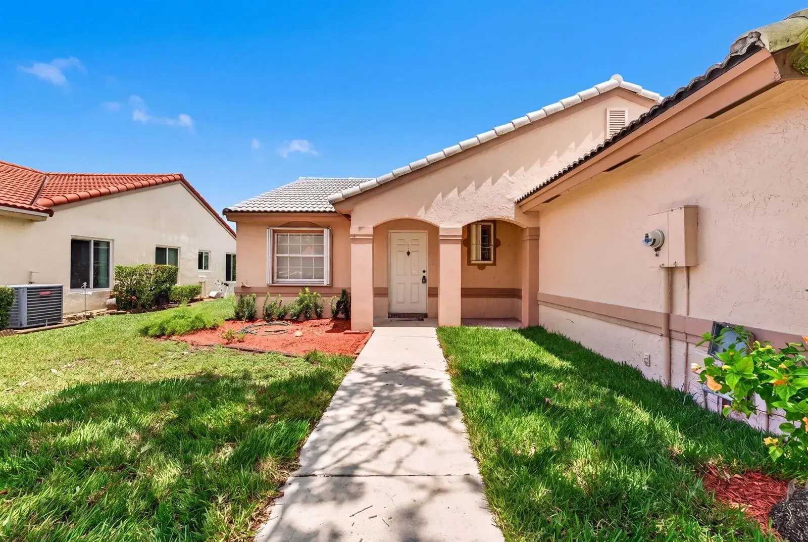 18871 NW 2ND Street, Pembroke Pines FL 33029