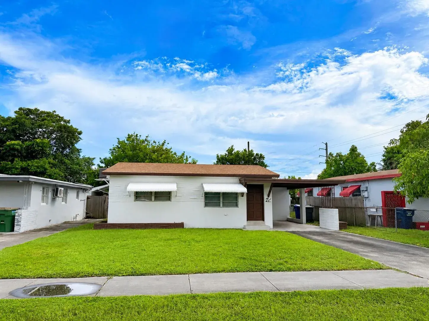 2 bedroom 1 bath Residential for sale at 6340 WASHINGTON Street, Hollywood FL 33023