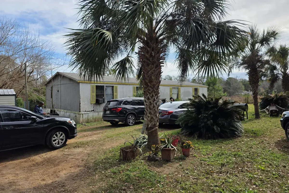 2160 ATTAPULGUS, FL 32352