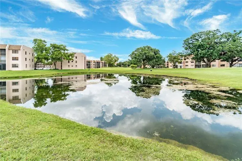 2793 NW 104th Avenue, Sunrise FL 33322