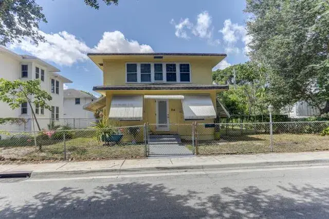 3 bedroom 1 bath Residential for sale at 314 CRANESNEST Way, West Palm Beach FL 33401
