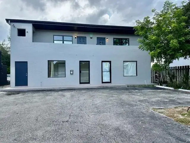 Commercial Sale for sale at 1337 NE 4TH Avenue, Fort Lauderdale FL 33304