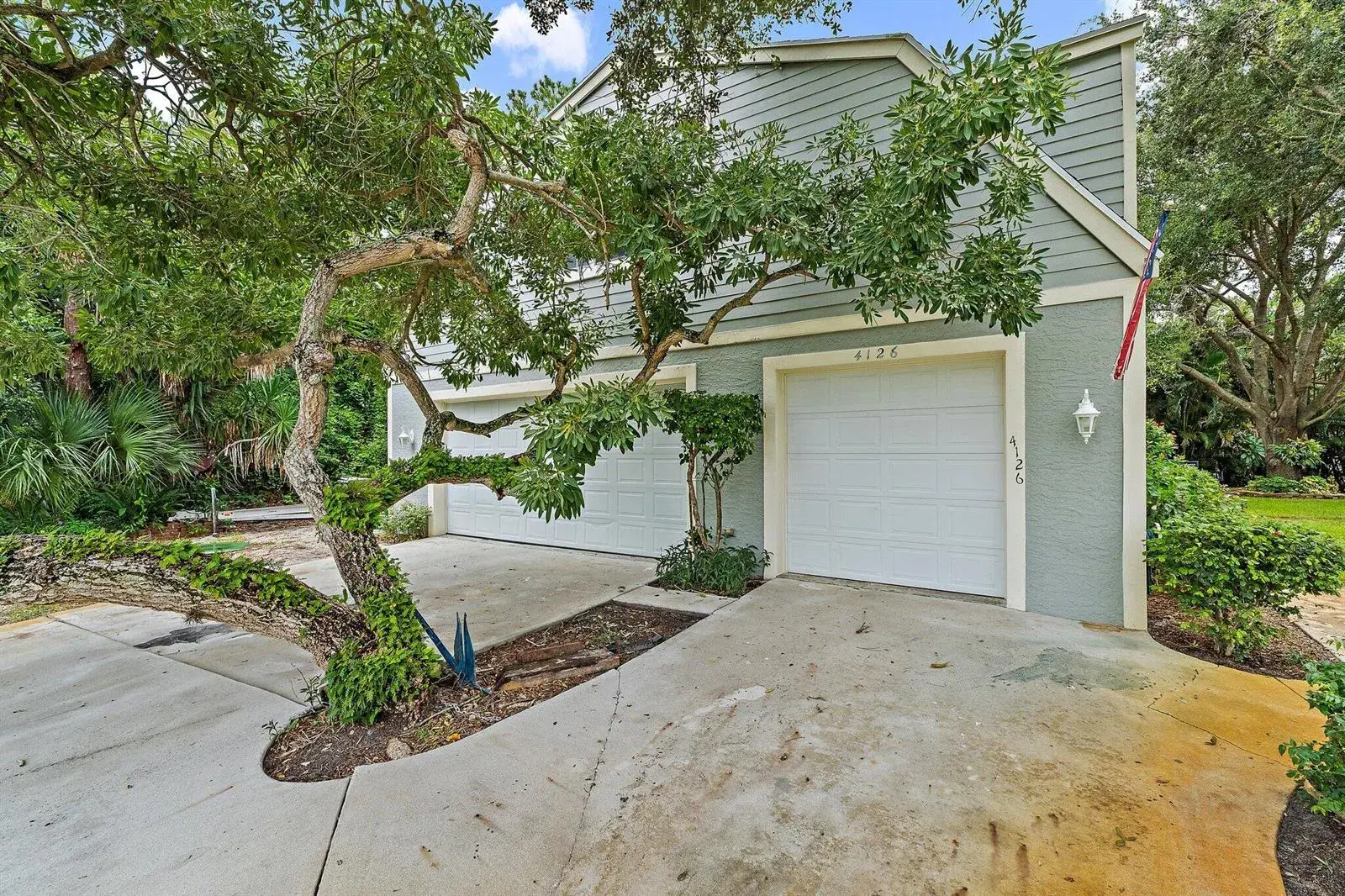 3 bedroom 2 bath Residential for sale at 4126 SW BELSHAW Street, Port St. Lucie FL 34953