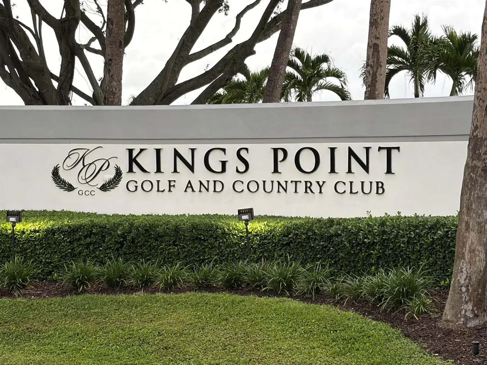 2 bedroom 2 bath Residential for sale at 174 CAPRI D # 174, Delray Beach FL 33484